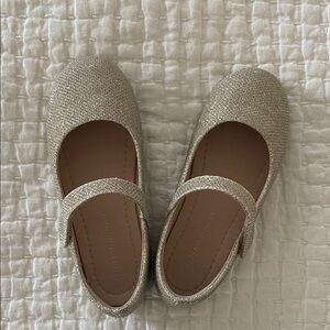 Elegant Gold Girls Mary-Jane Shoes